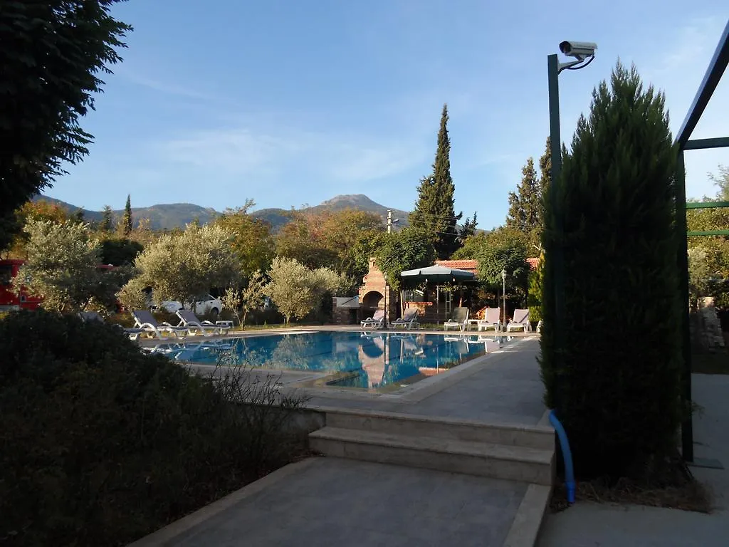 Panion Park Residence Κουσάντασι