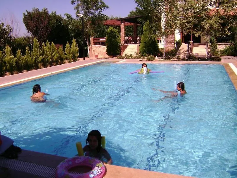 Panion Park Residence Κουσάντασι